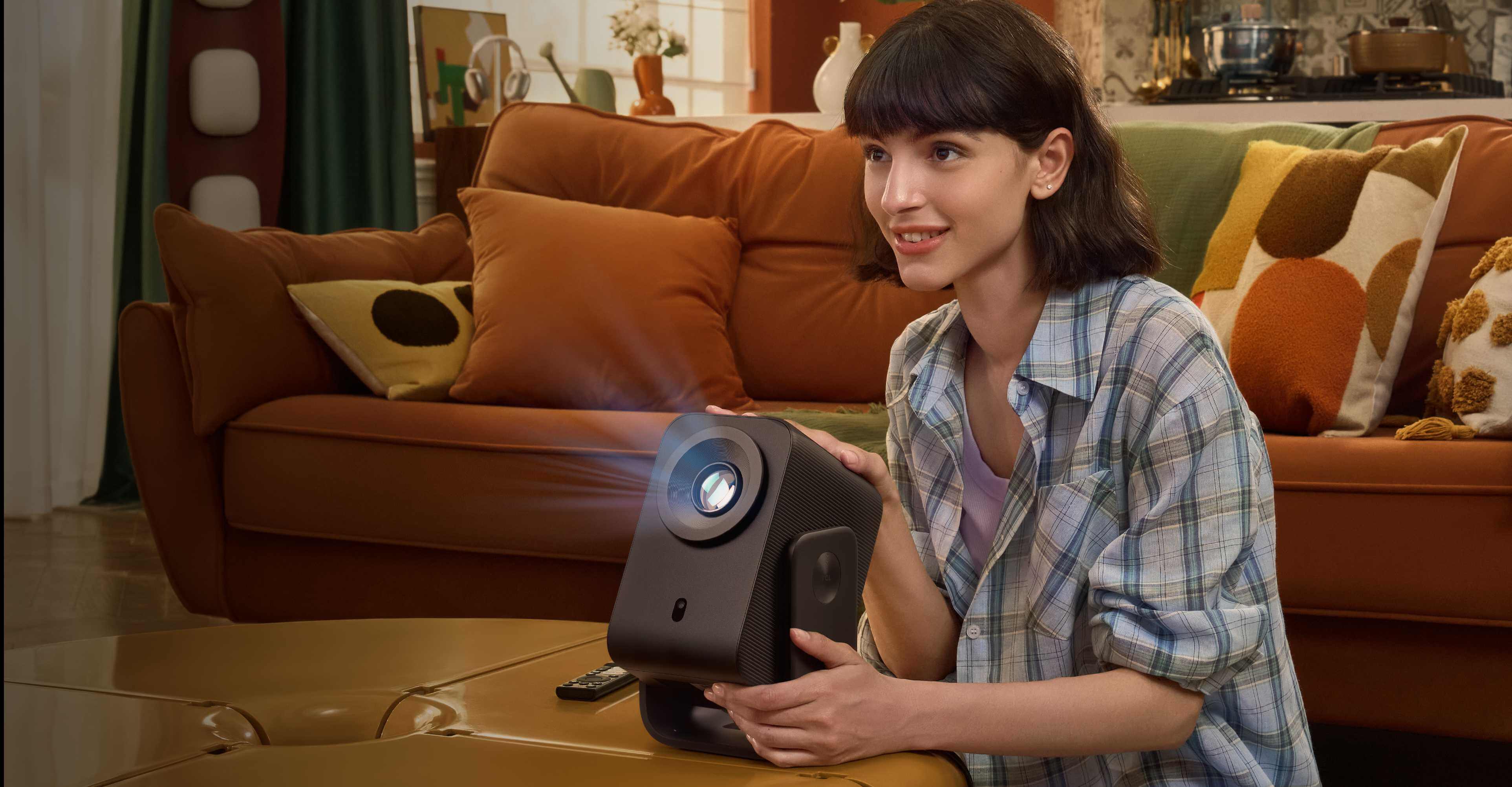 TCL Projector C1 30,000-Hour Light Source Lifespan 