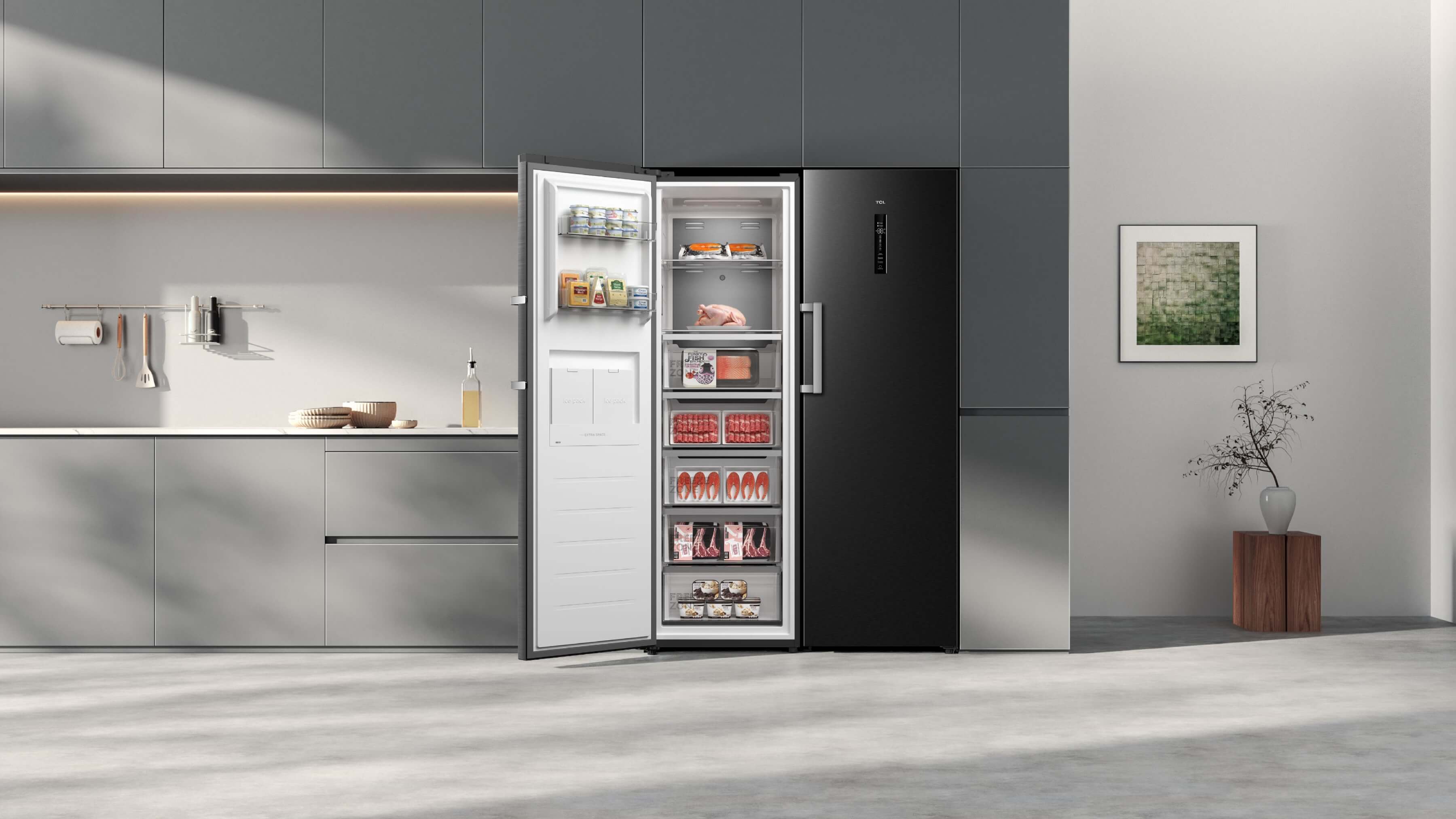 TCL C387BF-Bottom Freezer Refrigerator 