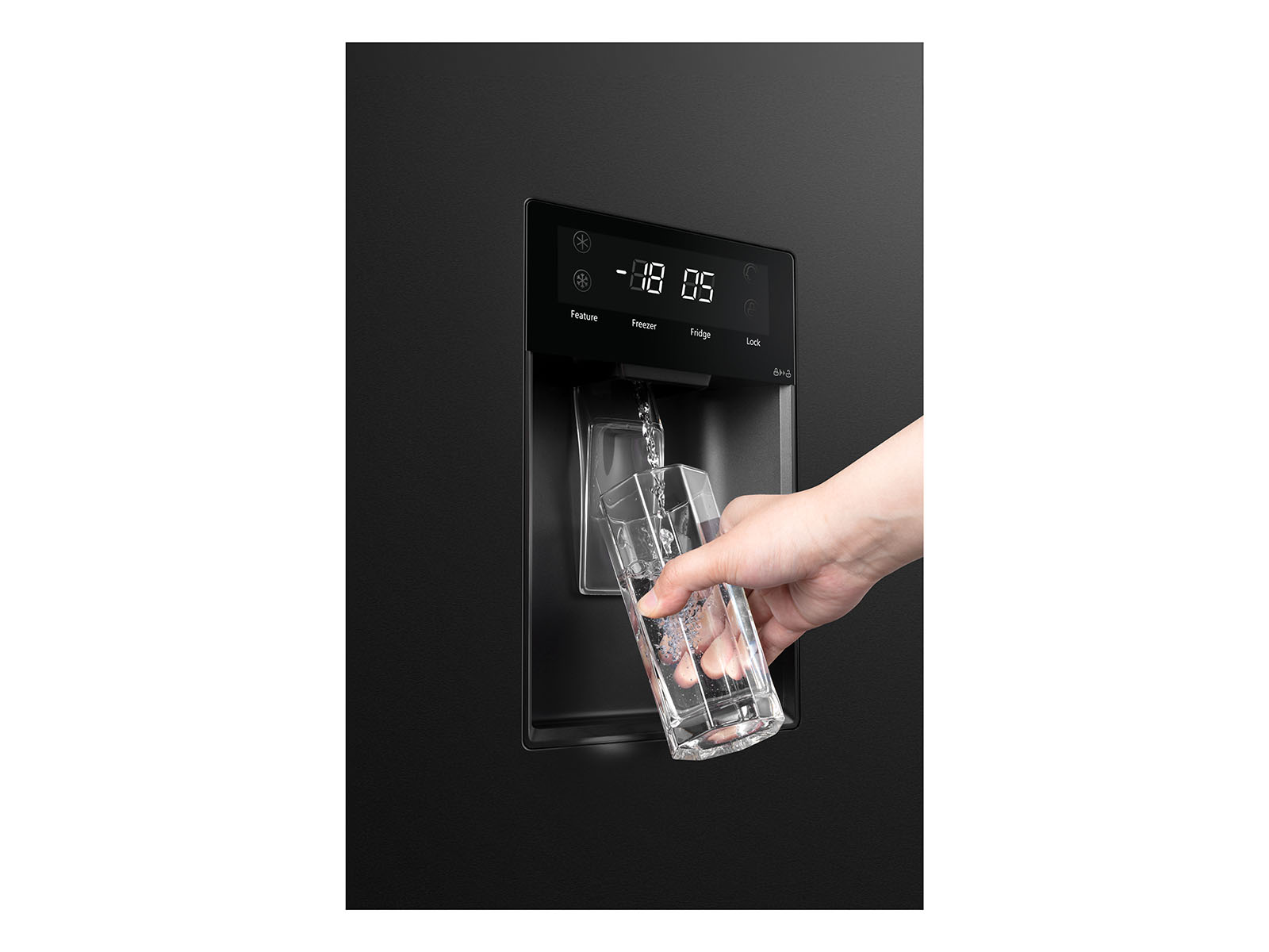 リリ Refrigrator-575L French Door Fridge | TCL Australia 575L French