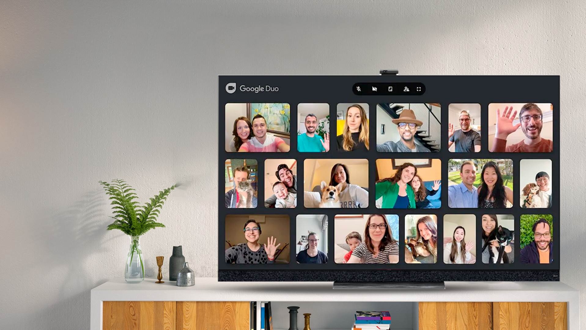 TCL é a primeira a disponibilizar do recurso de videochamada em todas as TVs