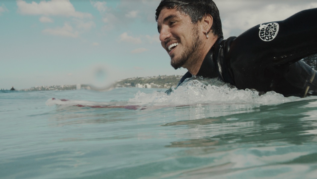 TCL lança série com seus embaixadores