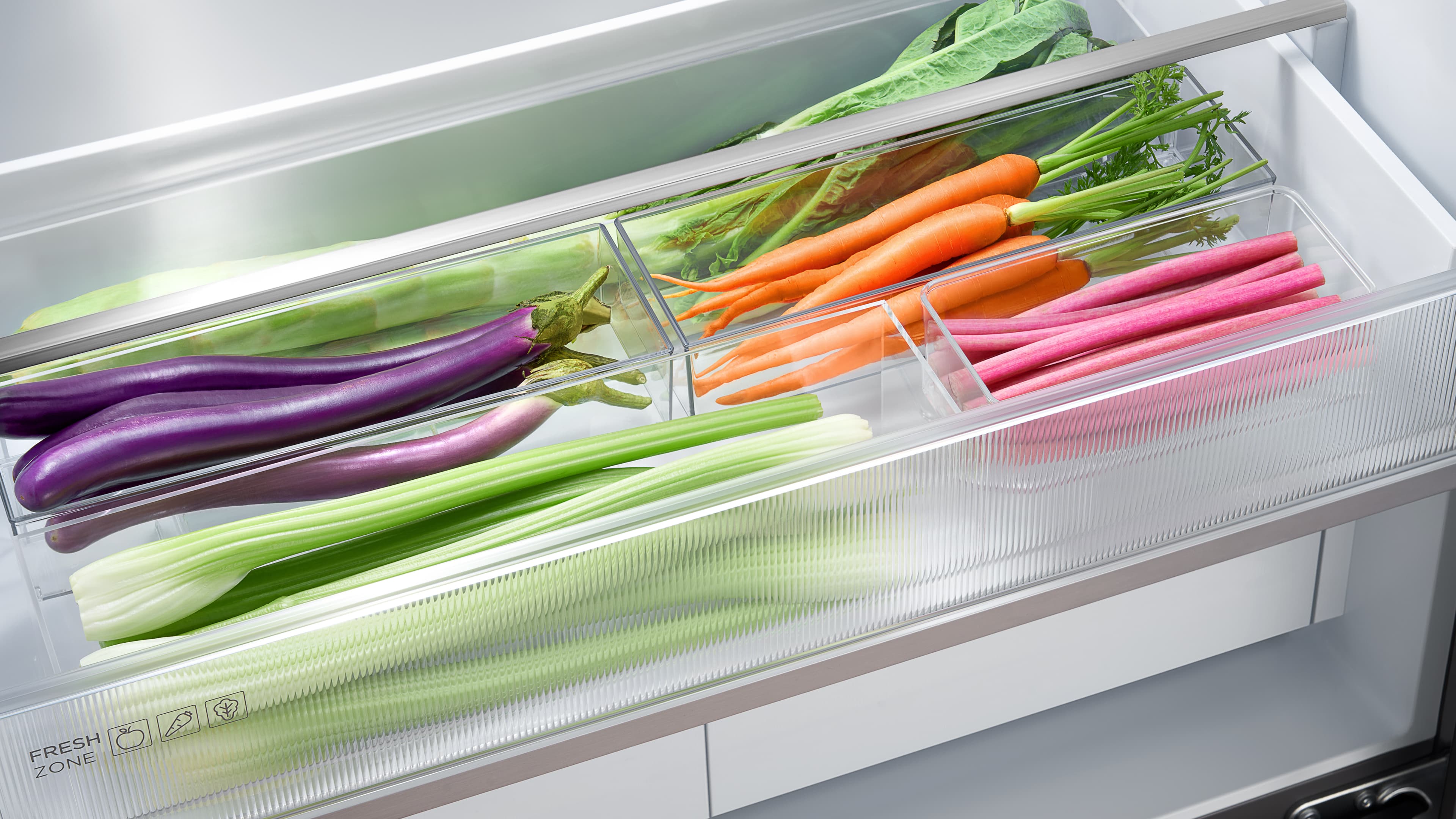 TCL RC521CXE0  Fridge for Larger Items