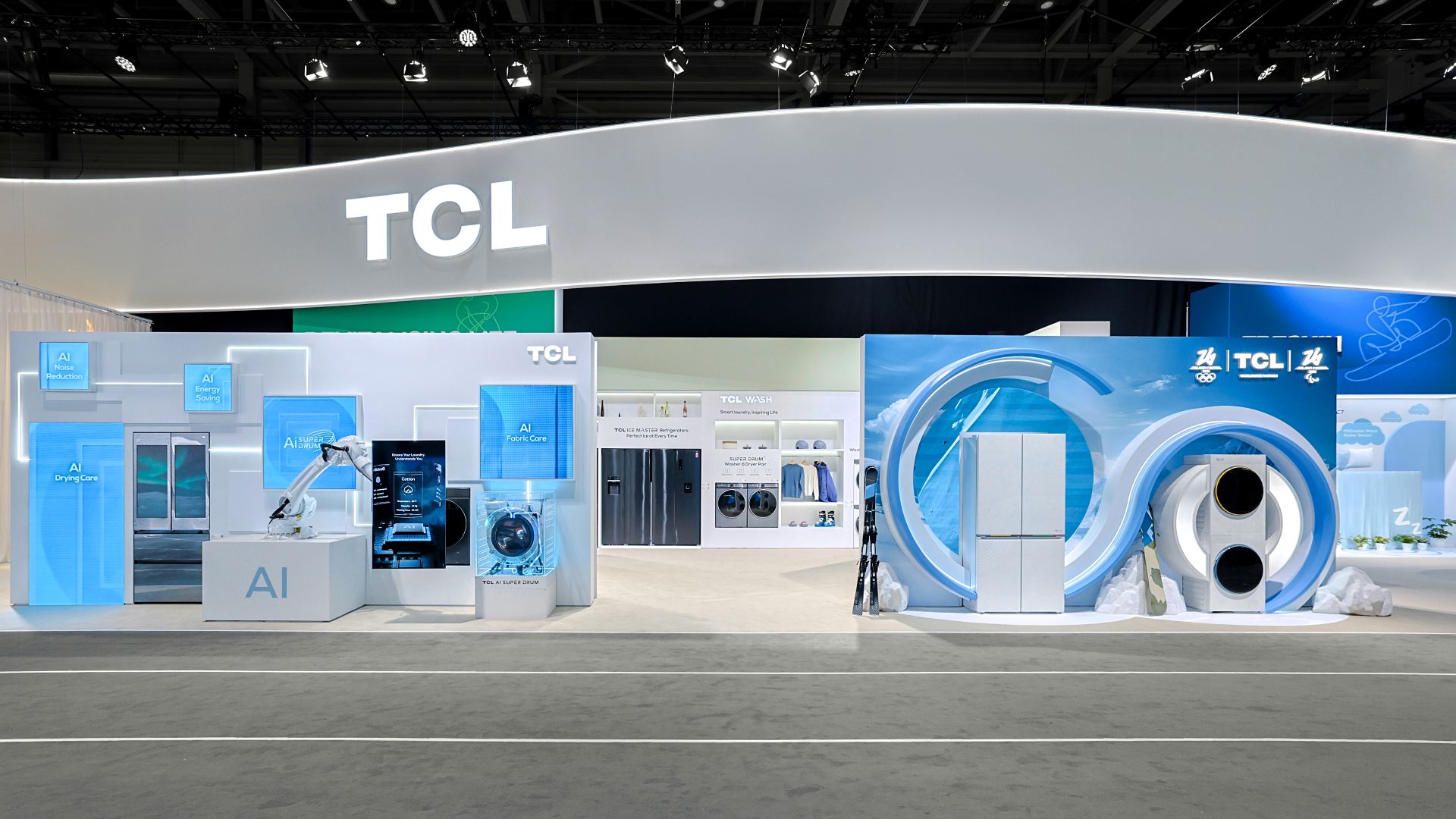 TCL introduce a IFA 2025 soluzioni domestiche intelligenti per un comfort completo