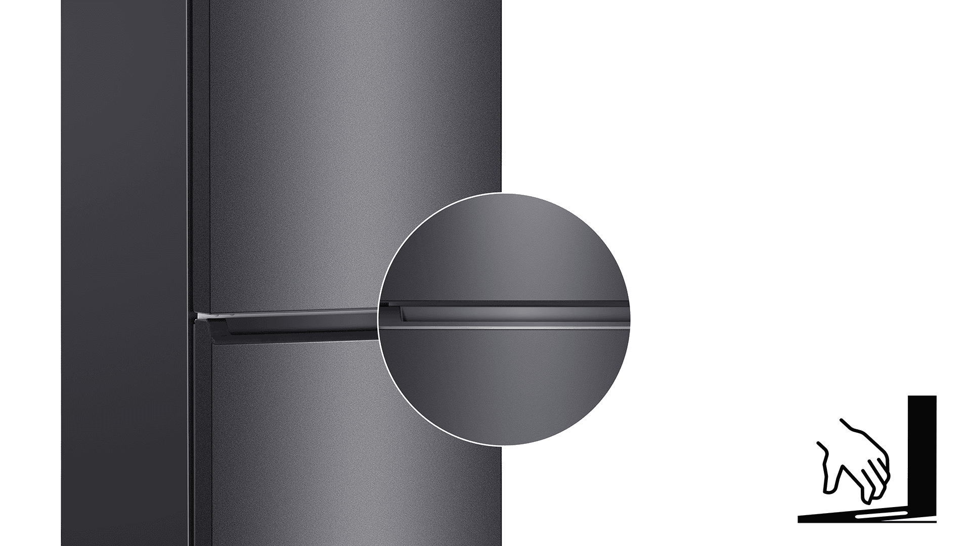 Integrated door handle: modern and elegant front for perfect alignment with your kitchen furniture